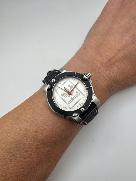 Vintage Adidas Originals Watch (W7)