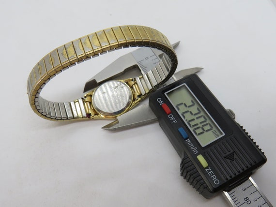 Vintage watch / Seiko watch /  Quartz watch / Lad… - image 4