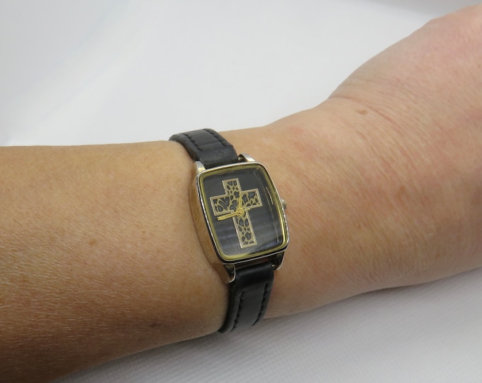 vintage leopard print watch / cross leopard watch /  reqtagle  watch / quartz Watch / watch / vintage watch / large watch