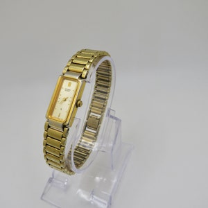 vintage citizen rectangle watch / 7.1 large wrist size / vintage womans watch / Japan watch / vintage Watch / watch ladies watch J18 image 2