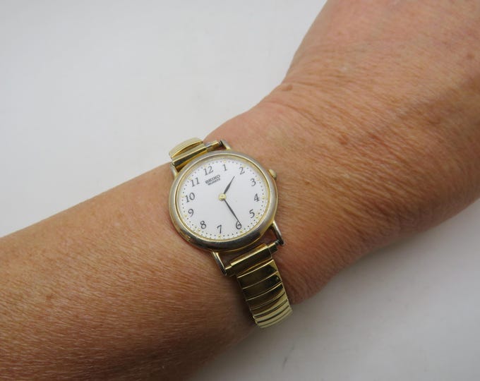 Vintage Gold Plated Seiko Quartz Watch: 90s Expandable Band, H10