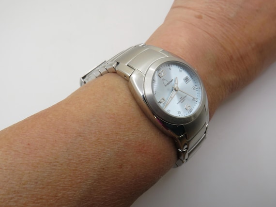 vintage sports Watch / Head watch  / quartz watch / 6.2" wrist size / vintage womens watch (w21)