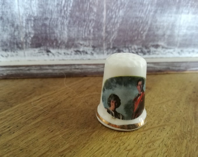Royal Family thimble /  Prince & Princess Of Wales /  Thimble/ bone china / made in England / J4