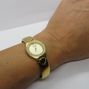 vintage gold diamond watch / citizen Quartz womans watch / vintage wrist watch / Japan watch / vintage Watch / watch  ladies  watch (B1)