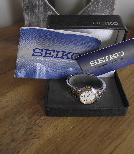 vintage watch / Seiko ladies watch / vintage wrist