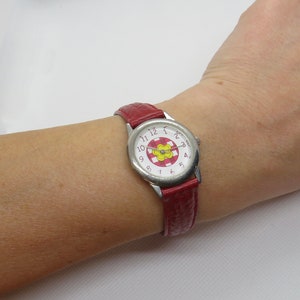 vintage watch / classic womens Watch / flower watch / 90s watch / quartz watch / silver watch / vintage ladies /