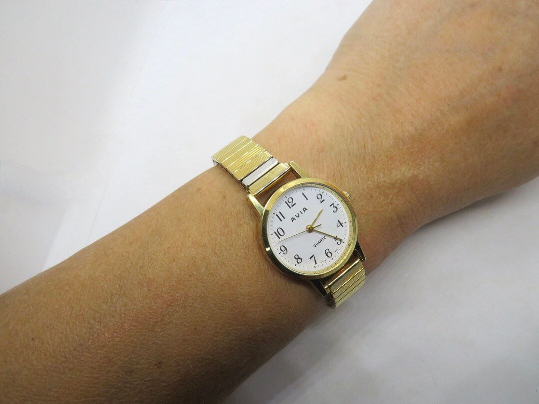 Vintage Watch / Vintage Avia Wrist Watch / Ladies Watch / Etsy UK