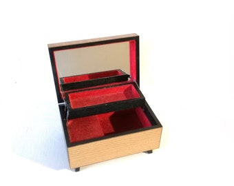 Vintage wooden Musical box / 1970s inlaid wood / VINTAGE /  1960's / music box / A musical box