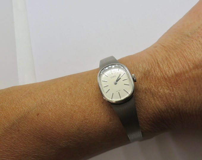vintage Swiss watch company / gift for her / vintage wrist watch / mechanical  watch / vintage watch / vintage 50s / womans  watch (A6)