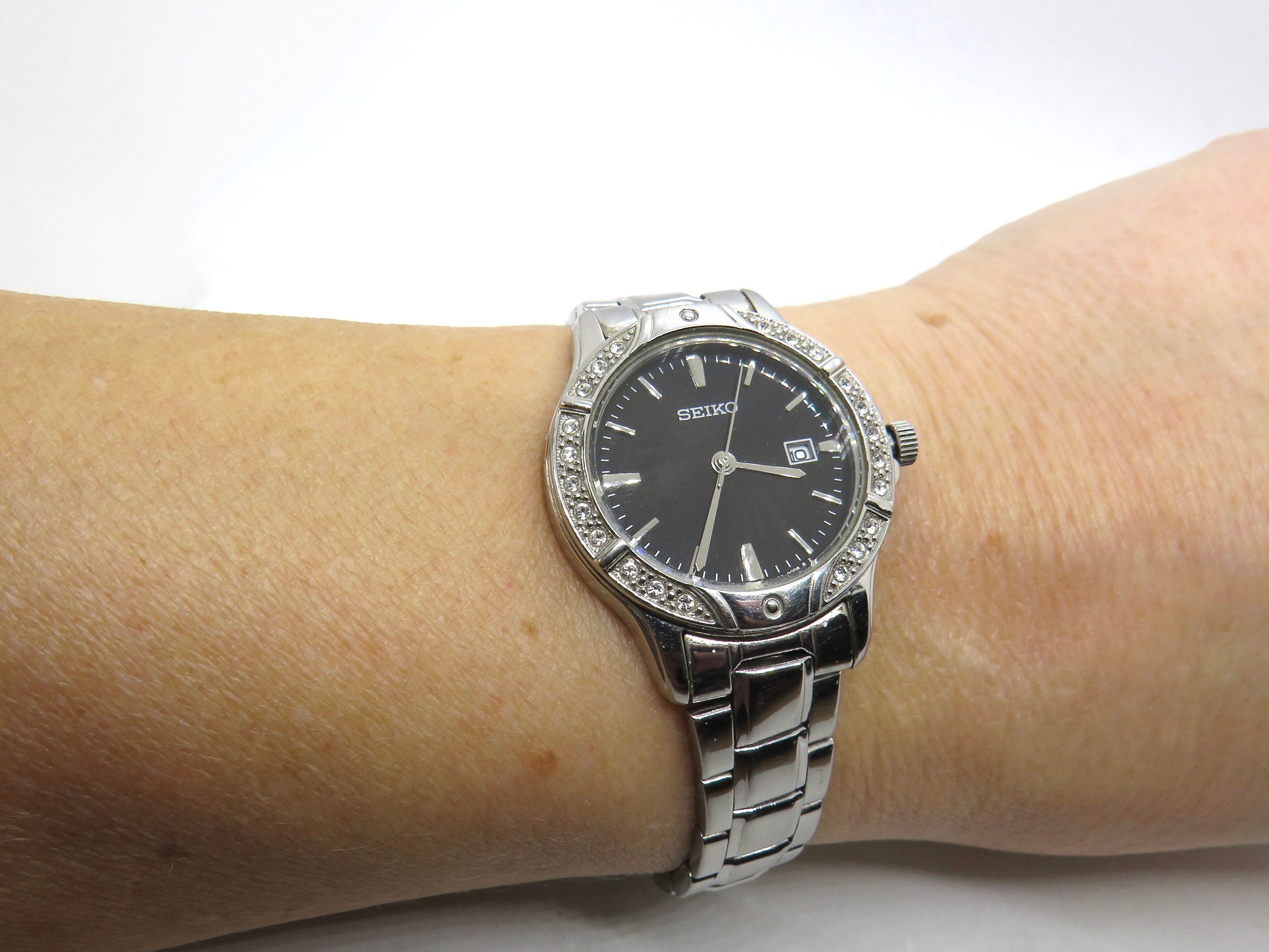 Vintage Seiko Divers Watch / Diamond Watch / Vintage SQ Watch - Etsy