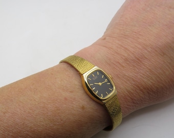 GOLD WATCH / Citizen Quartz womens watches /  6.9" wrist / vintage wrist watch / Japan watch / vintage Watch / watch / ladies watch (q19)