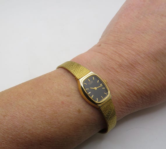 GOLD WATCH / Citizen Quartz womens watches /  6.9" wrist / vintage wrist watch / Japan watch / vintage Watch / watch / ladies watch (q19)