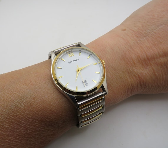 Vintage Watch / sports watch /  Quartz watch / gents Dress Watch /  fashion Watch / Gift for him (g15)