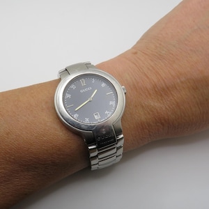 Vintage sports watch / gucci watch / vintage gents Watch / 7.5" wrist / vintage sport  / gift for him (n13)