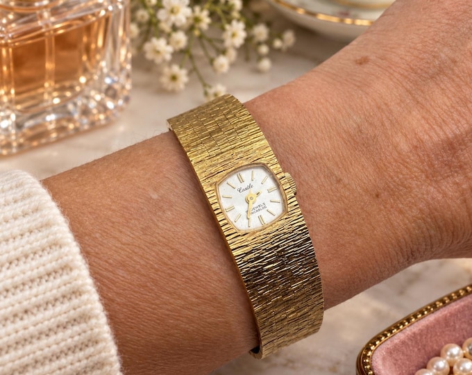 Vintage Gold Tone Mechanical Watch, Small Cocktail Dress Wristwatch (N7)