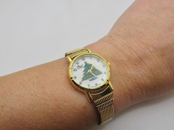 vintage Christmas tree watch / vintage Hong Kong wrist watch / womans gold watch / expanding wrist 7" watch / ladies watch (u12)