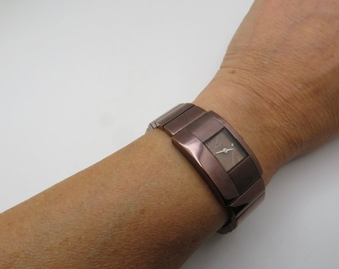 vintage rectangle watch  DKNY / fashion watch / womens watches / vintage Watch / watch / vintage sport / Womans watch (m16)