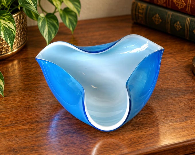 vintage ash tray / murano glass ash tray / glass / Blue ashtray / Bowl / vintage murano ash tray