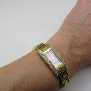 vintage rectangle watch / classic Watch / Amadeus watch / Vintage watch / quartz watch / watch / vintage ladies (H22)