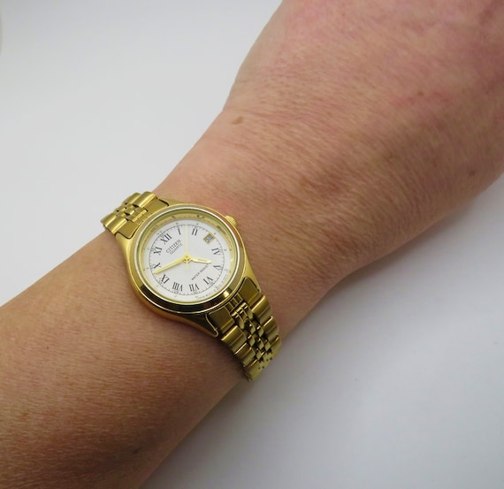 vintage Citizen gold watch / 7" wrist size watch / vintage womans  90s watch / Japan watch / vintage Watch / watch  ladies  watch (c21)