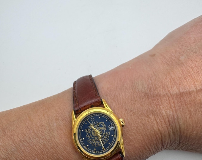 Vintage Hong Kong 1997. Gold Tone Dress Watch, Blue dial (m17)
