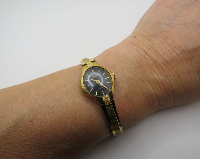 Retro gold watch / 7.3" wrist size / vintage womans  80s watch / Swiss watch / vintage Watch / watch ladies  watch (q29)
