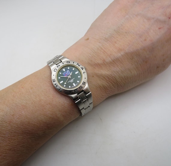 Vintage steel Quartz Watch, Stainless Steel Band e21