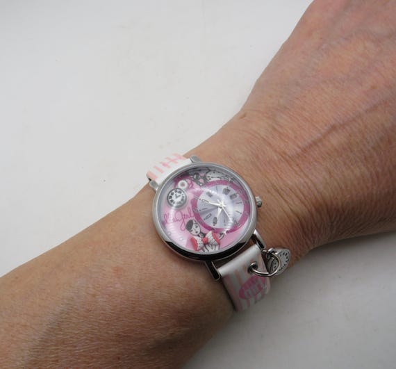 Elle girl clock time  watch / funky pin strip / boxed