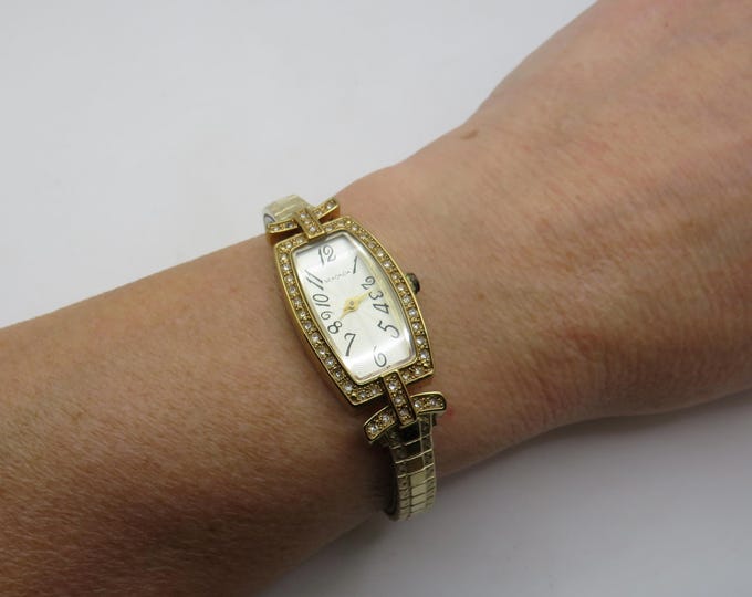 Vintage Gold dress watch / wrist 7" up to 7.5" max as expanding / Quartz watch /  Gold Dress Watch /  Womans Watch / Gift for her (J12)