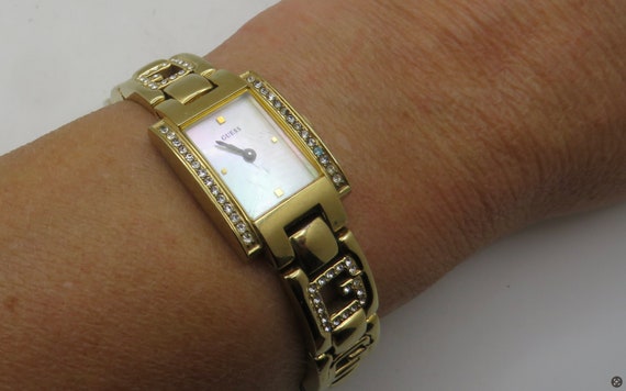 Vintage watch / watches / Guess gold Quartz watch… - image 10