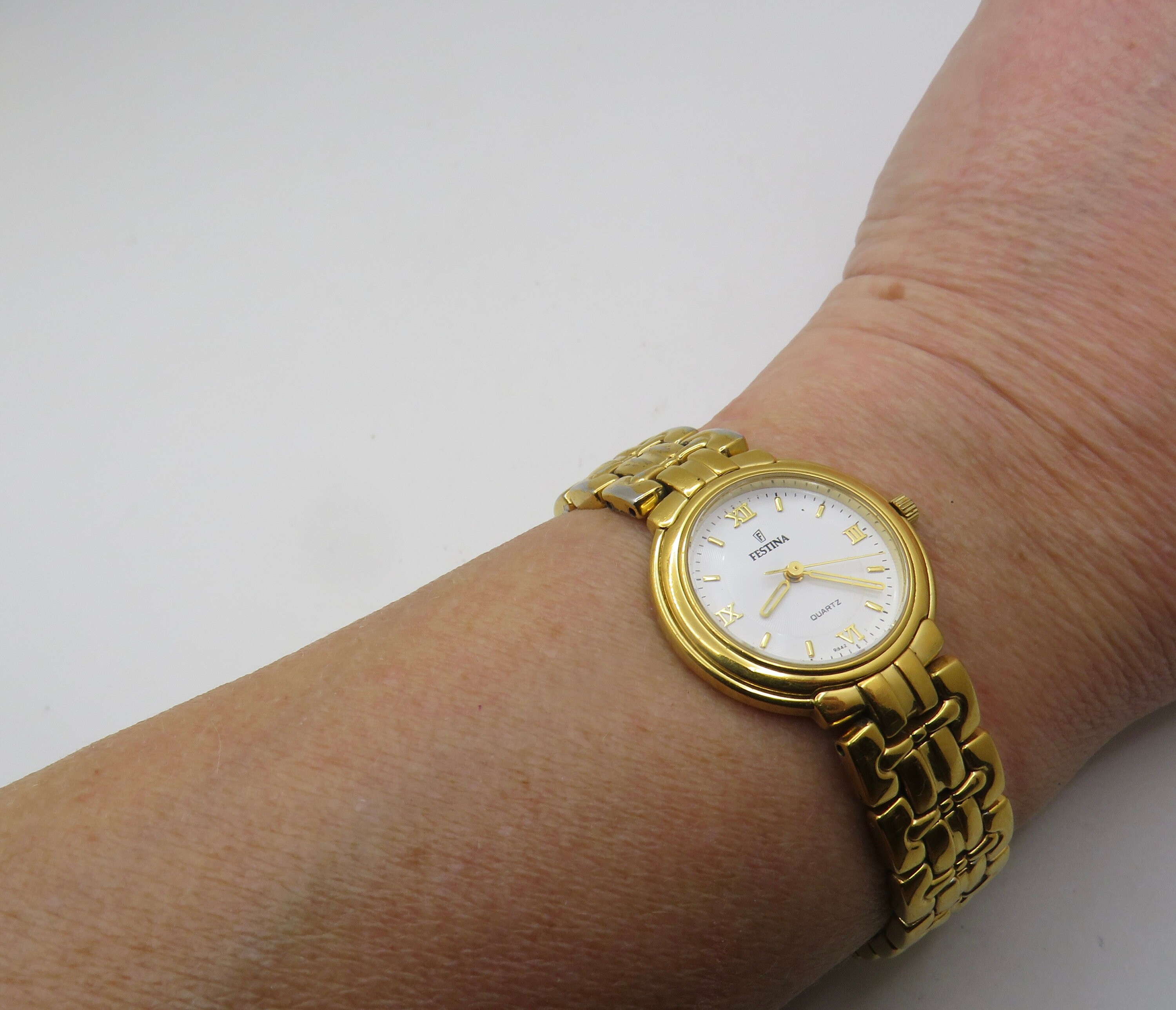 Vintage Gold Watch Large Wrist 7.5 Gold Quartz Watch Ladies