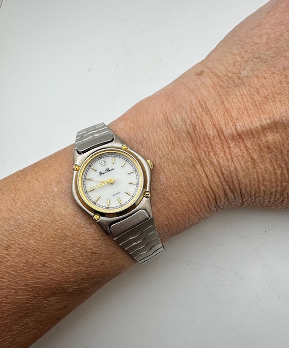 Vintage Watch, Gold and Stainless Steel, Adjustable Band p16