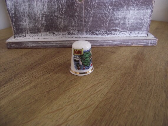 Vintage thimbles / DEVON / beautiful Fine Bone China / bone china England made / ARD3