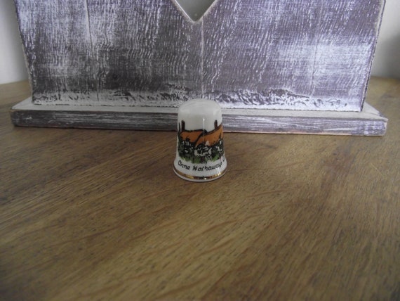 Vintage thimbles / Stratford upon Avon / beautiful Fine Bone China / bone china England made / BRB5