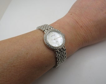 Vintage Uhr / Perlmuttuhr / Quartz Uhr / Signature Diamant Uhr / Damenuhr / Geschenk für sie (k5)