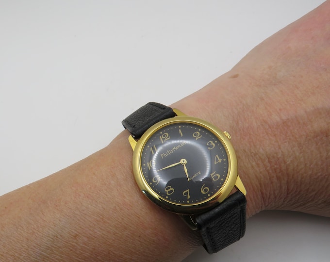 Vintage watch / Black dial Gold  dress watch / gold Quartz watch / gents Gold Plated  Dress Watch / Gift for him (n4)