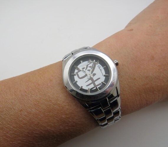 Vintage watch / Whatever makes / Quartz ladies watches / vintage 7.5" wrist watch / watches / vintage Watch / womans  watch (p1)