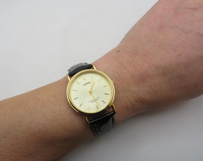 Vintage gold watch / Gold plated dress watch / gold Quartz watch / gents Gold Plated Thin Watch /  Watch / Gift for him (u13)