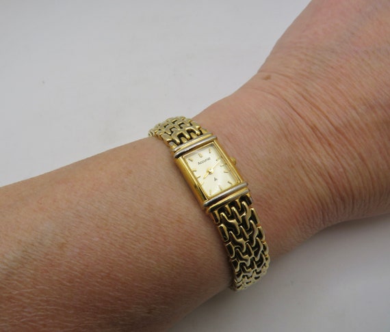 vintage gold watch / Rectangle 6.3" wrist size watch / vintage womans watch / watch for her / vintage Watch / watch  ladies  watch (R29)