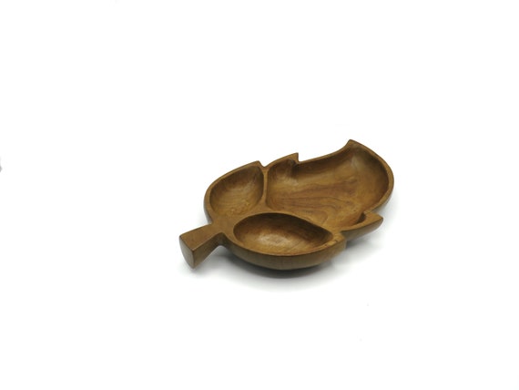 Vintage fruit bowl /  leaf bowl / Stunning monkey pod wood Bowl / retro bowl / fruit bowl / retro wood bowl