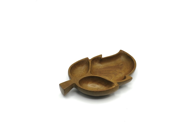 Vintage fruit bowl /  leaf bowl / Stunning monkey pod wood Bowl / retro bowl / fruit bowl / retro wood bowl