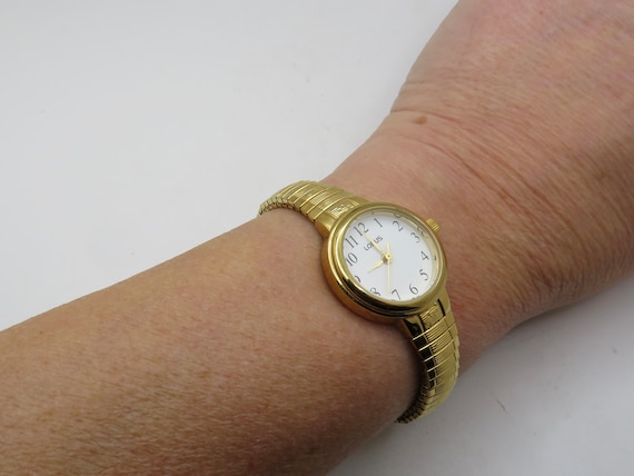 Vintage Gold plated dress watch / gold Quartz watch / Gold Dress Watch /  Womans Watch / Gift for her (e3)