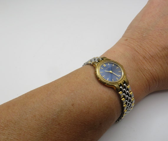 Vintage watch / Pulsar by Seiko watch /  sports Quartz watch / womens Watches /  ladies Watch / Gift for her (p12)