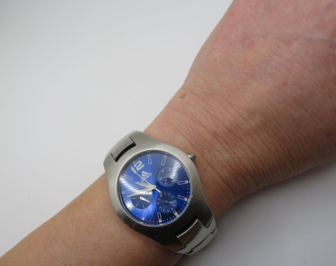 vintage watch / blue gift / vintage sports watch / Adidas watches / vintage Watch / 7.6" wrist size / vintage sport  / ladies watch / d20