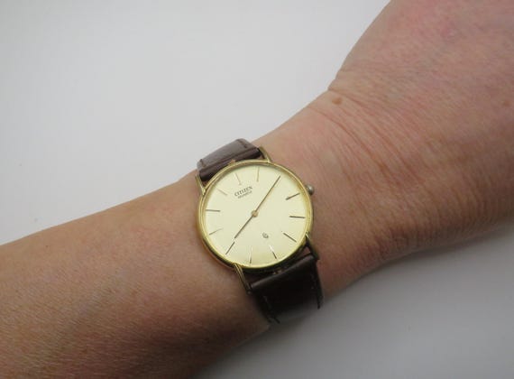 Vintage watch / Citizen watch / Champagne dial Gold  dress watch / gold Quartz watch / gents Gold Plated  Dress Watch / Gift for him (n17)