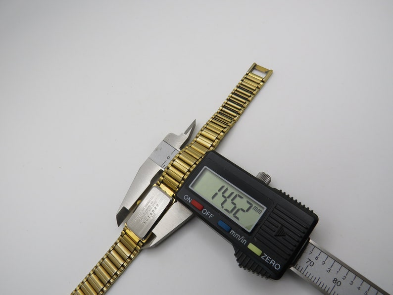 vintage citizen rectangle watch / 7.1 large wrist size / vintage womans watch / Japan watch / vintage Watch / watch ladies watch J18 image 5