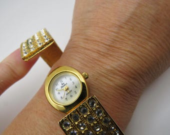 Vintage goldfarbene Kristalluhr | Damen Quarz Armbanduhr | Schmuck Uhr | Frackuhr | Geschenk für Sie | Retro Armbanduhr (v7)