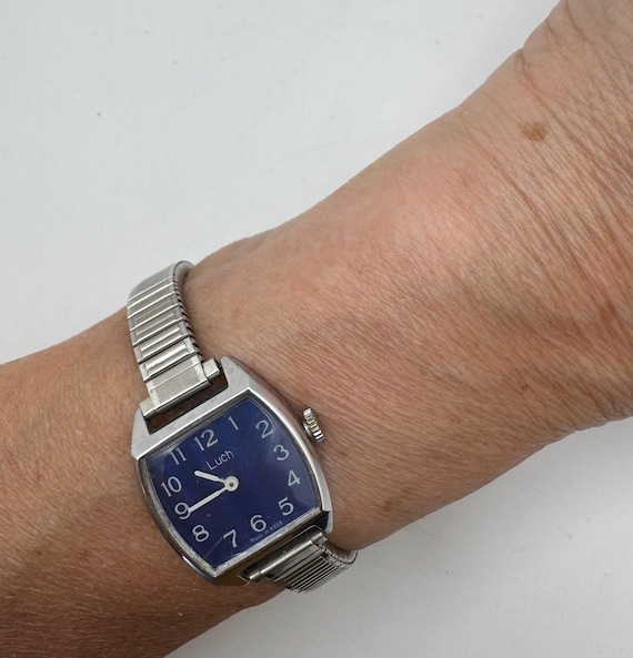 Vintage  Luch Mechanical Watch, 7" Wrist (H22)