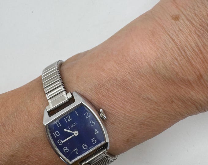 Vintage  Luch Mechanical Watch, 7" Wrist (H22)