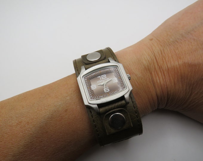 Ravel Rad cuff Watch / boxed